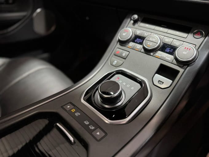 2025 Land Rover Range Rover Evoque