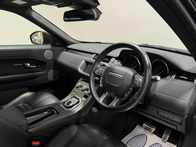 2025 Land Rover Range Rover Evoque