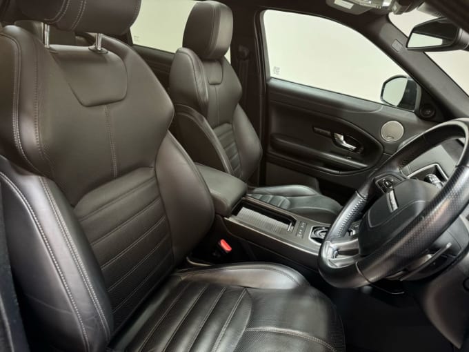 2025 Land Rover Range Rover Evoque