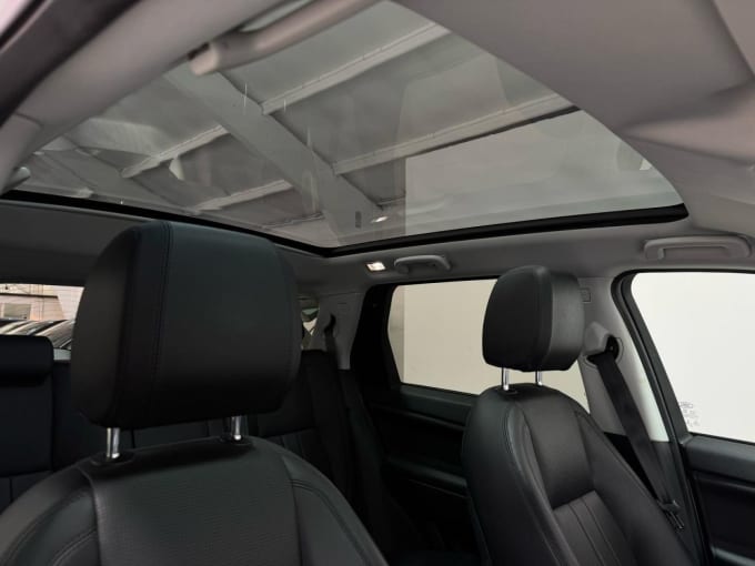 2025 Land Rover Discovery Sport