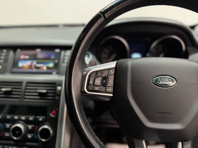 2025 Land Rover Discovery Sport