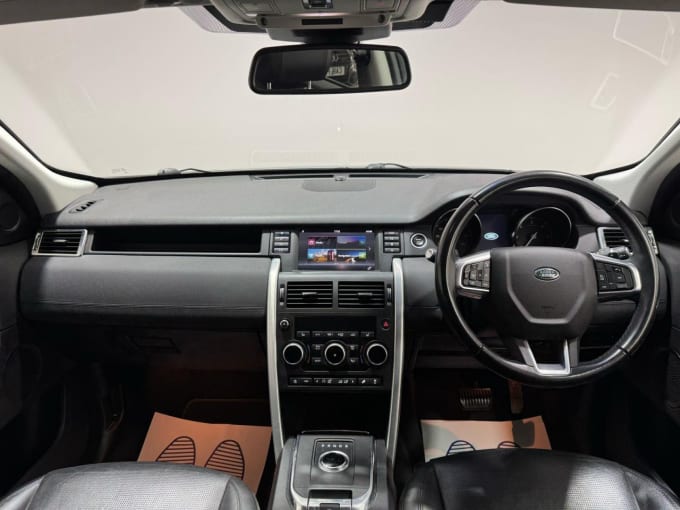 2025 Land Rover Discovery Sport