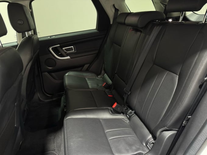 2025 Land Rover Discovery Sport