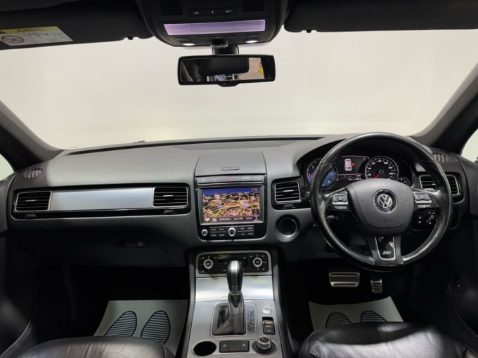 2025 Volkswagen Touareg