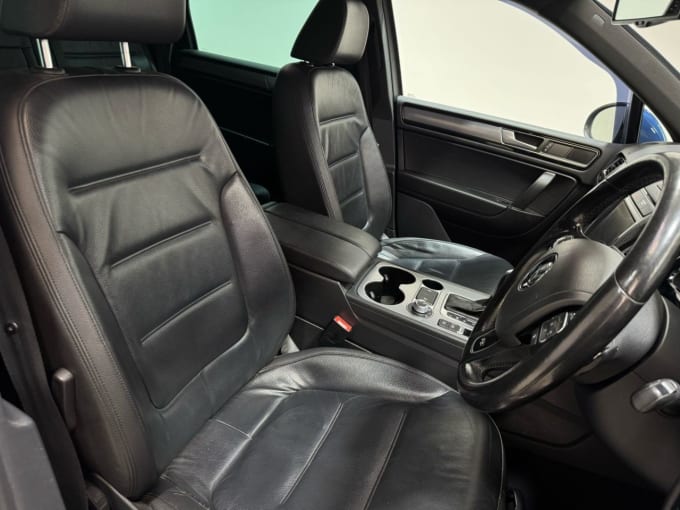2025 Volkswagen Touareg