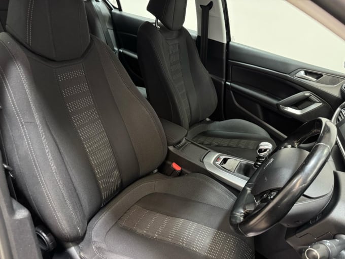 2025 Peugeot 308