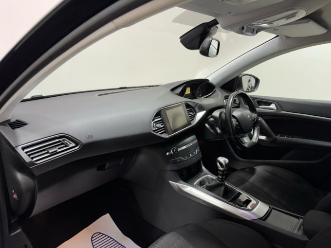 2025 Peugeot 308