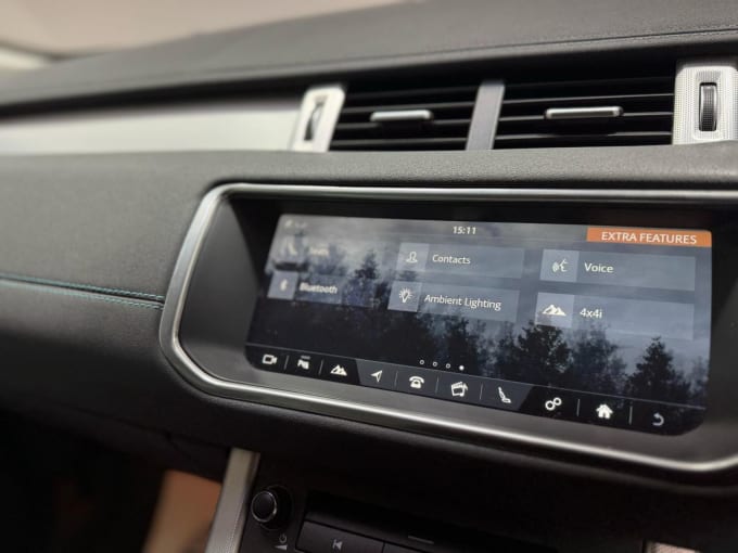 2025 Land Rover Range Rover Evoque