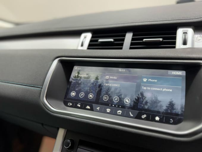 2025 Land Rover Range Rover Evoque