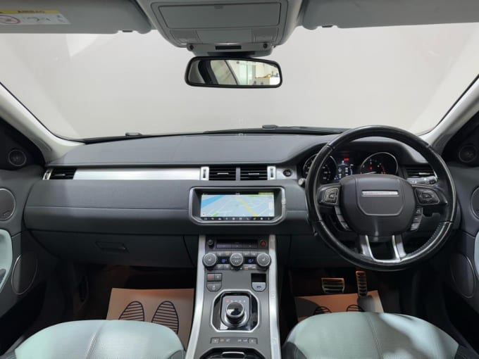 2025 Land Rover Range Rover Evoque