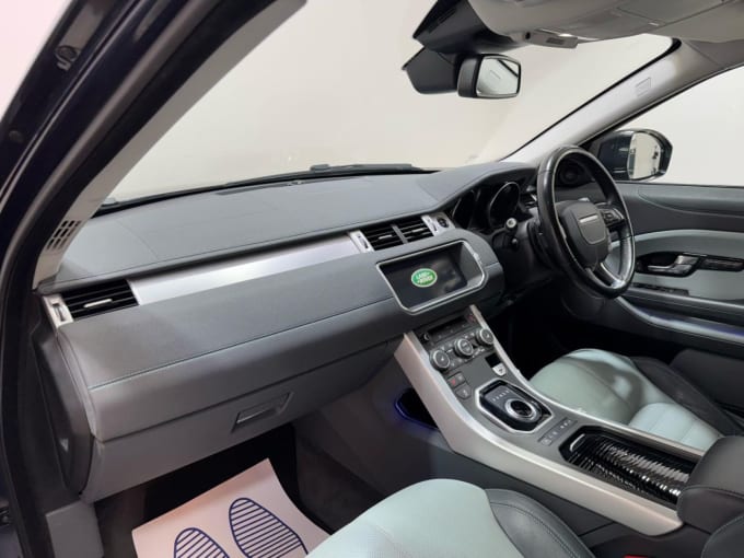 2025 Land Rover Range Rover Evoque