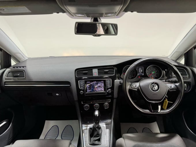 2025 Volkswagen Golf