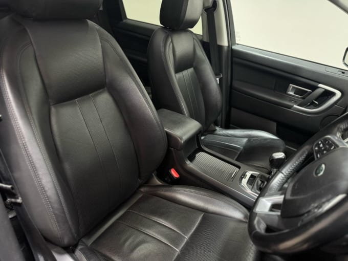 2025 Land Rover Discovery Sport