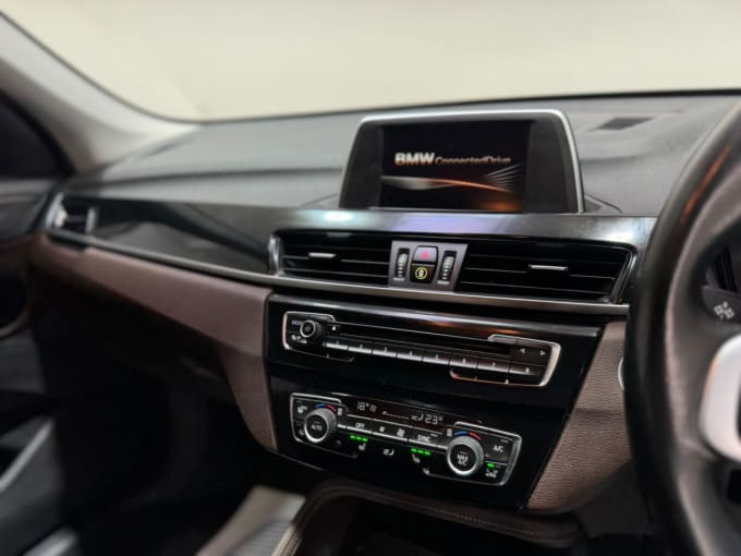 2025 BMW X1