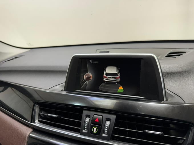 2025 BMW X1