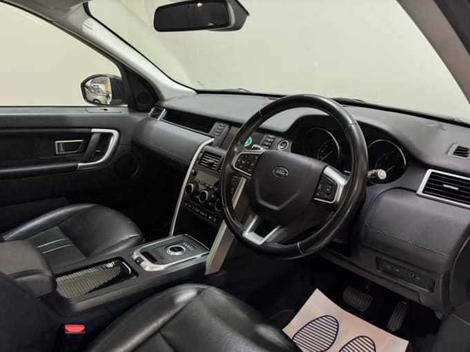 2025 Land Rover Discovery Sport
