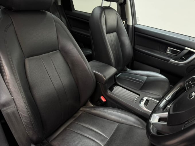 2025 Land Rover Discovery Sport