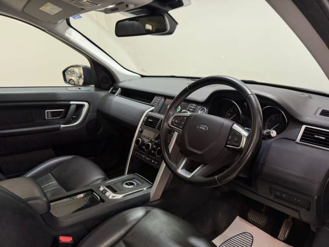 2025 Land Rover Discovery Sport