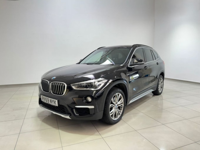 2025 BMW X1