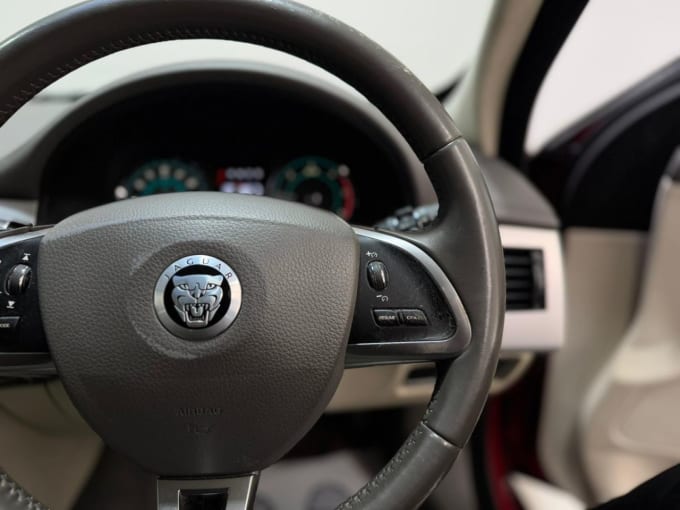 2025 Jaguar Xf