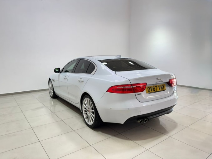 2025 Jaguar Xe