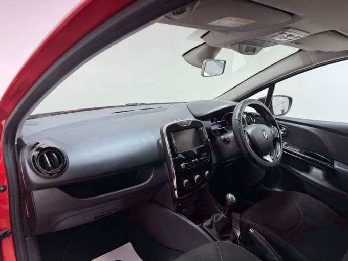 2025 Renault Clio