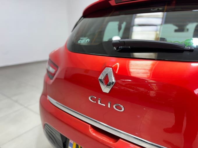 2025 Renault Clio