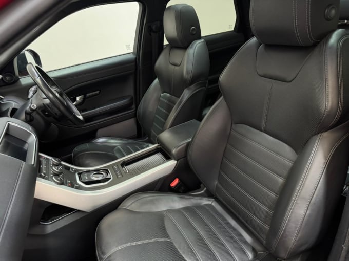 2025 Land Rover Range Rover Evoque