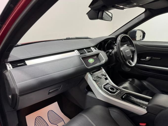 2025 Land Rover Range Rover Evoque