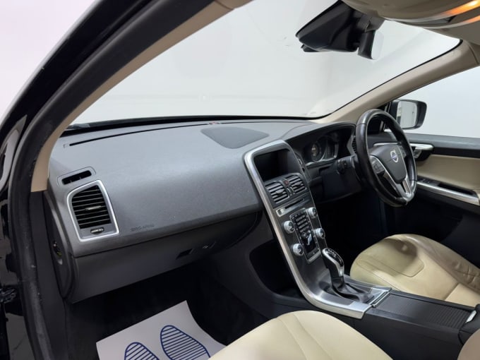 2025 Volvo Xc60