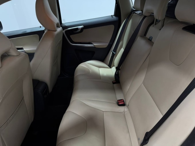 2025 Volvo Xc60