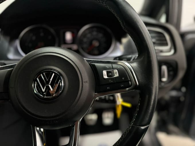 2025 Volkswagen Golf