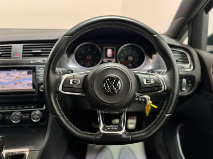 2025 Volkswagen Golf