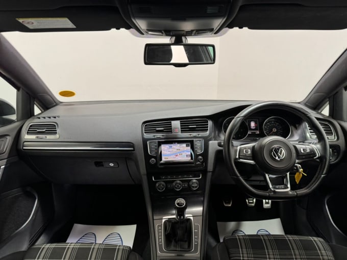 2025 Volkswagen Golf