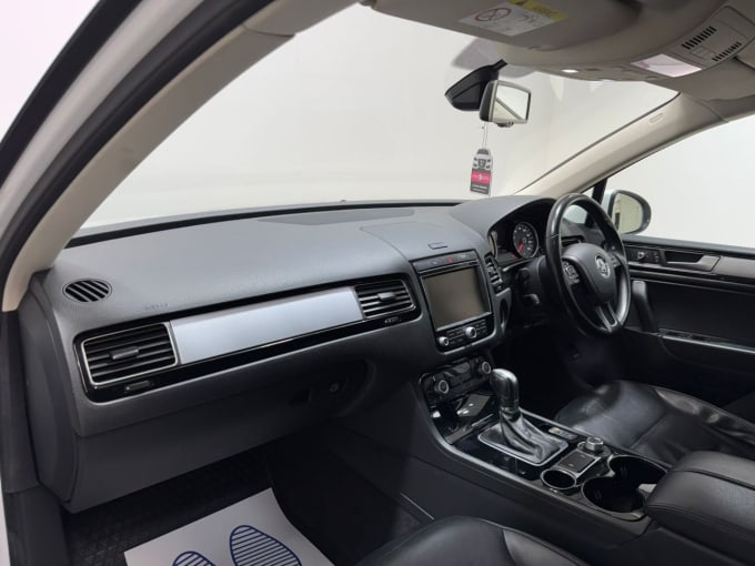 2025 Volkswagen Touareg