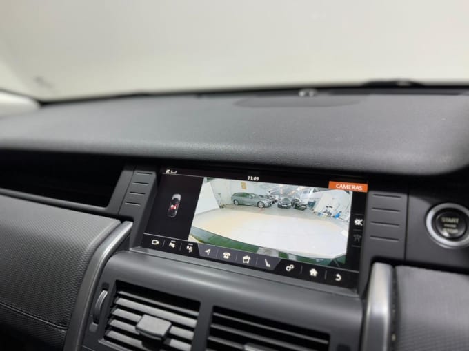 2025 Land Rover Discovery Sport