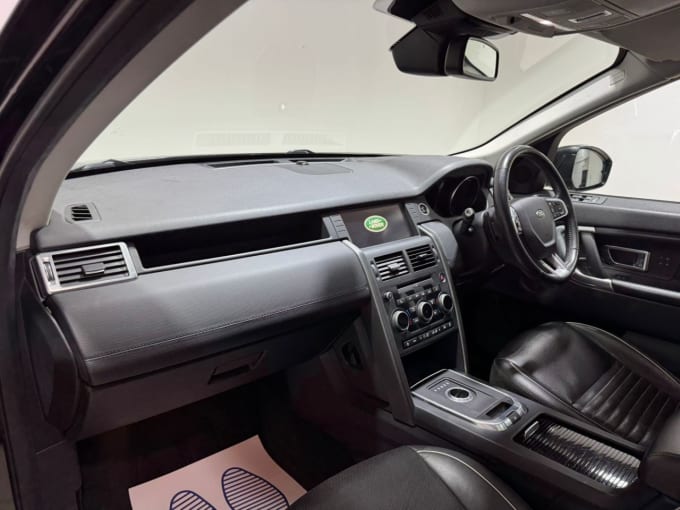 2025 Land Rover Discovery Sport