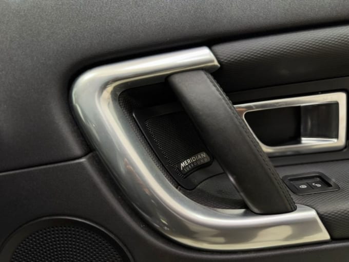 2025 Land Rover Discovery Sport