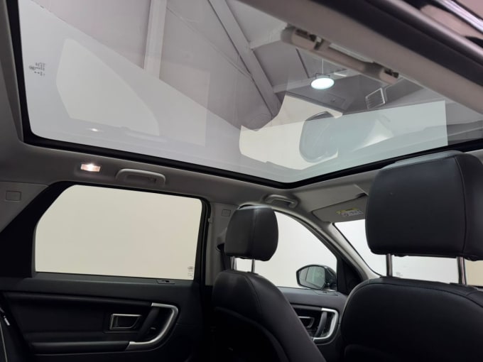 2025 Land Rover Discovery Sport