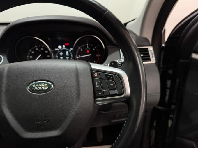 2025 Land Rover Discovery Sport