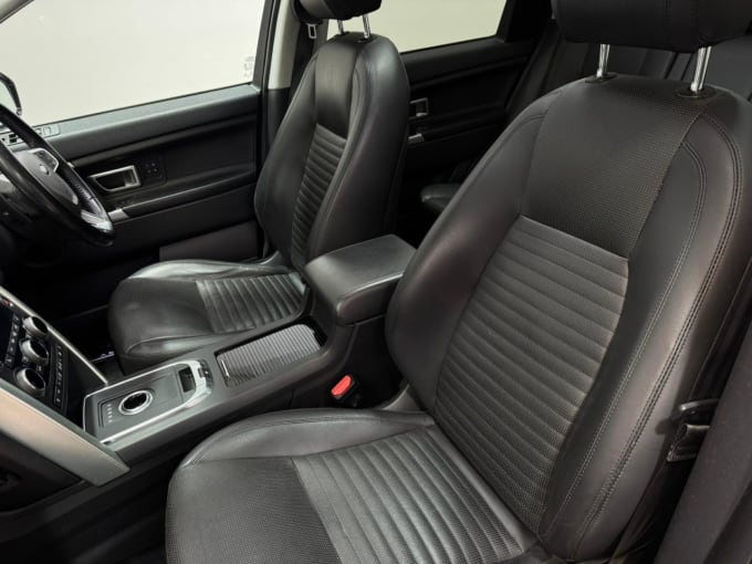 2025 Land Rover Discovery Sport