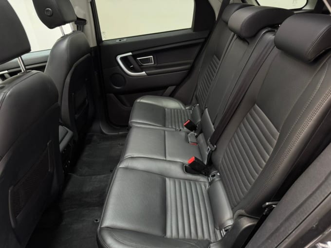 2025 Land Rover Discovery Sport