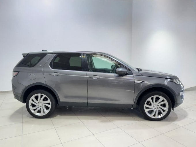 2025 Land Rover Discovery Sport