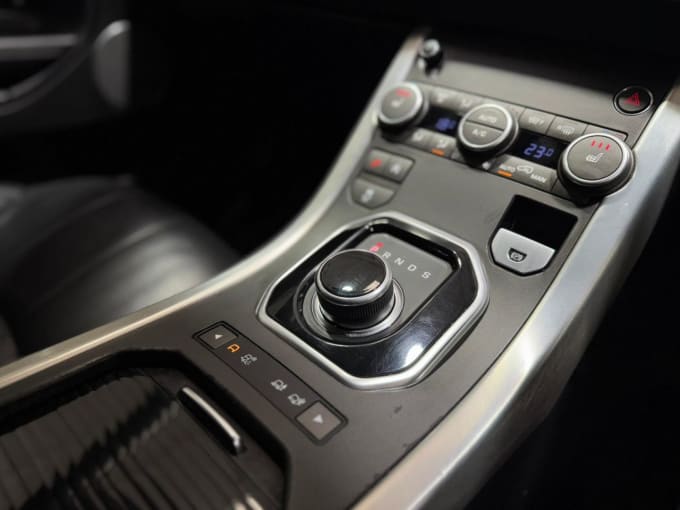 2025 Land Rover Range Rover Evoque