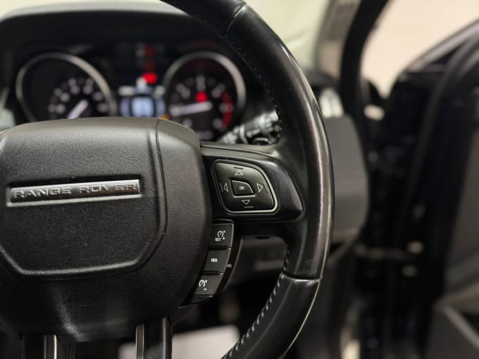 2025 Land Rover Range Rover Evoque