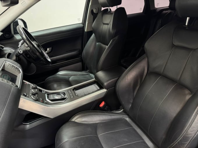 2025 Land Rover Range Rover Evoque