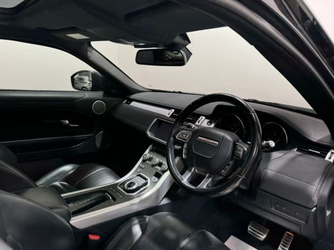 2025 Land Rover Range Rover Evoque