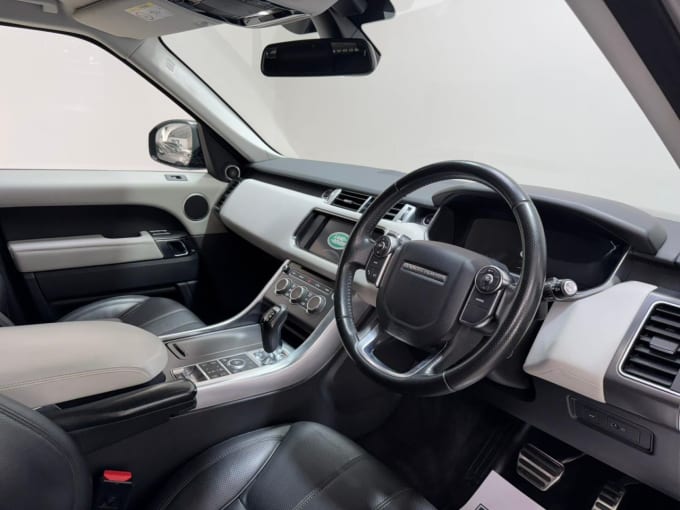 2025 Land Rover Range Rover Sport