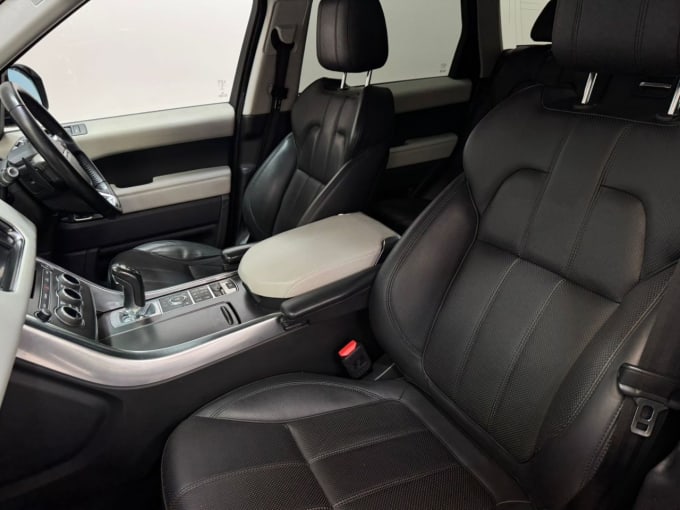 2025 Land Rover Range Rover Sport