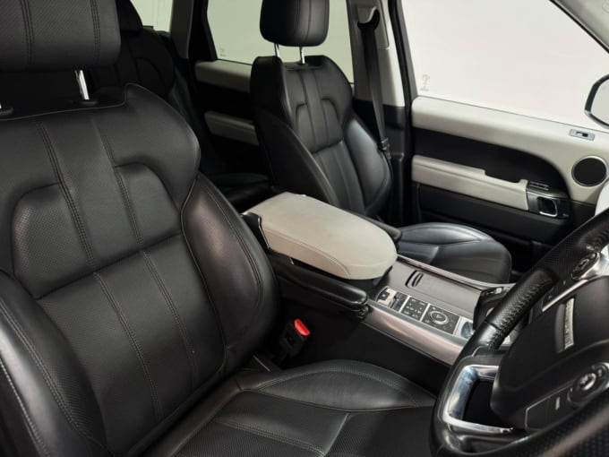 2025 Land Rover Range Rover Sport
